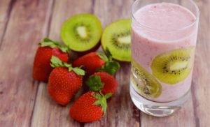 Frullato kiwi e fragole - iFood.it (foto Canva)