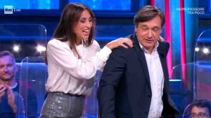 Benedetta Parodi e Fabio Caressa patto pigiama