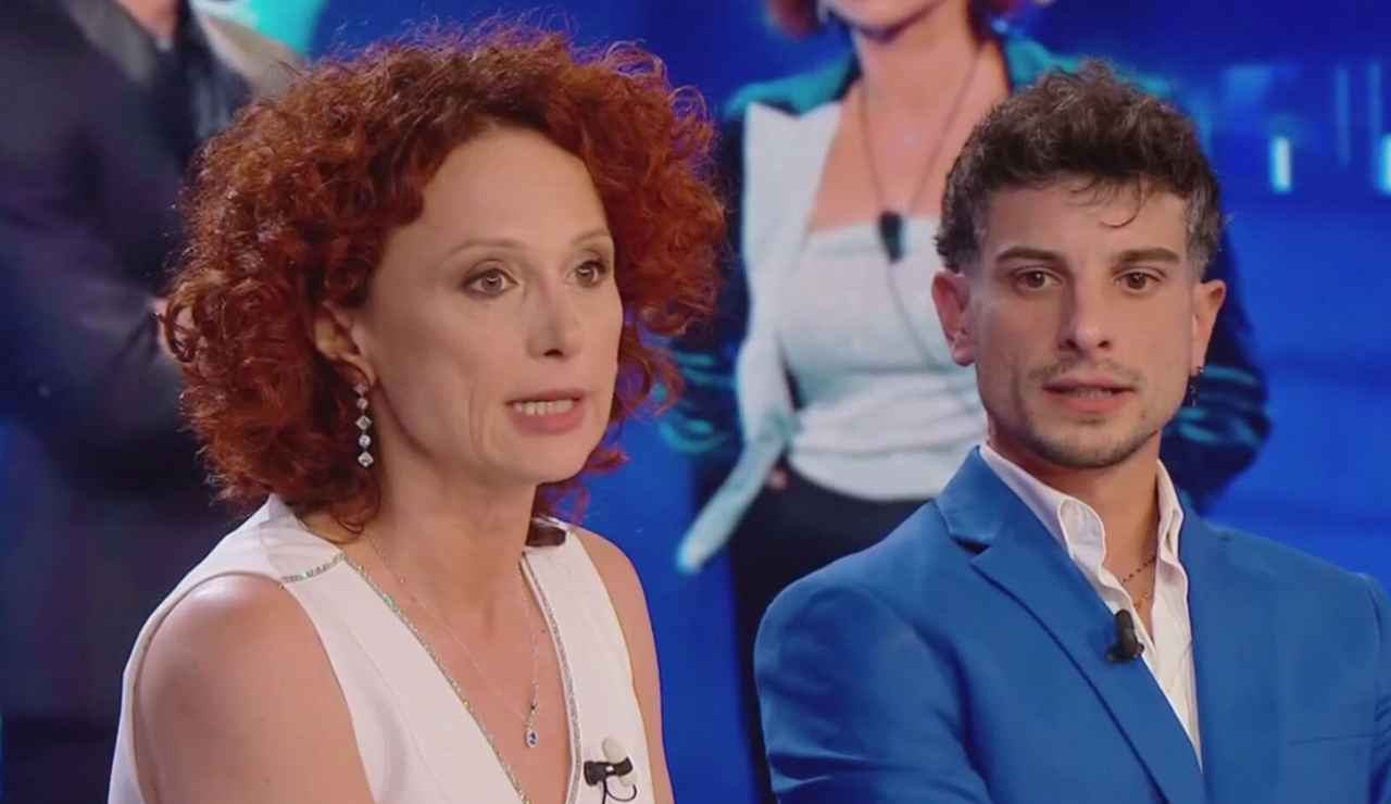 Beatrice Luzzi e Giuseppe Garibaldi di nuovo insieme - iFood.it (Fonte foto Verissimo)