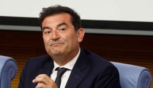 Max Giusti, decisione sofferta, costretto a farlo -iFood.it (Fonte foto Ansa)