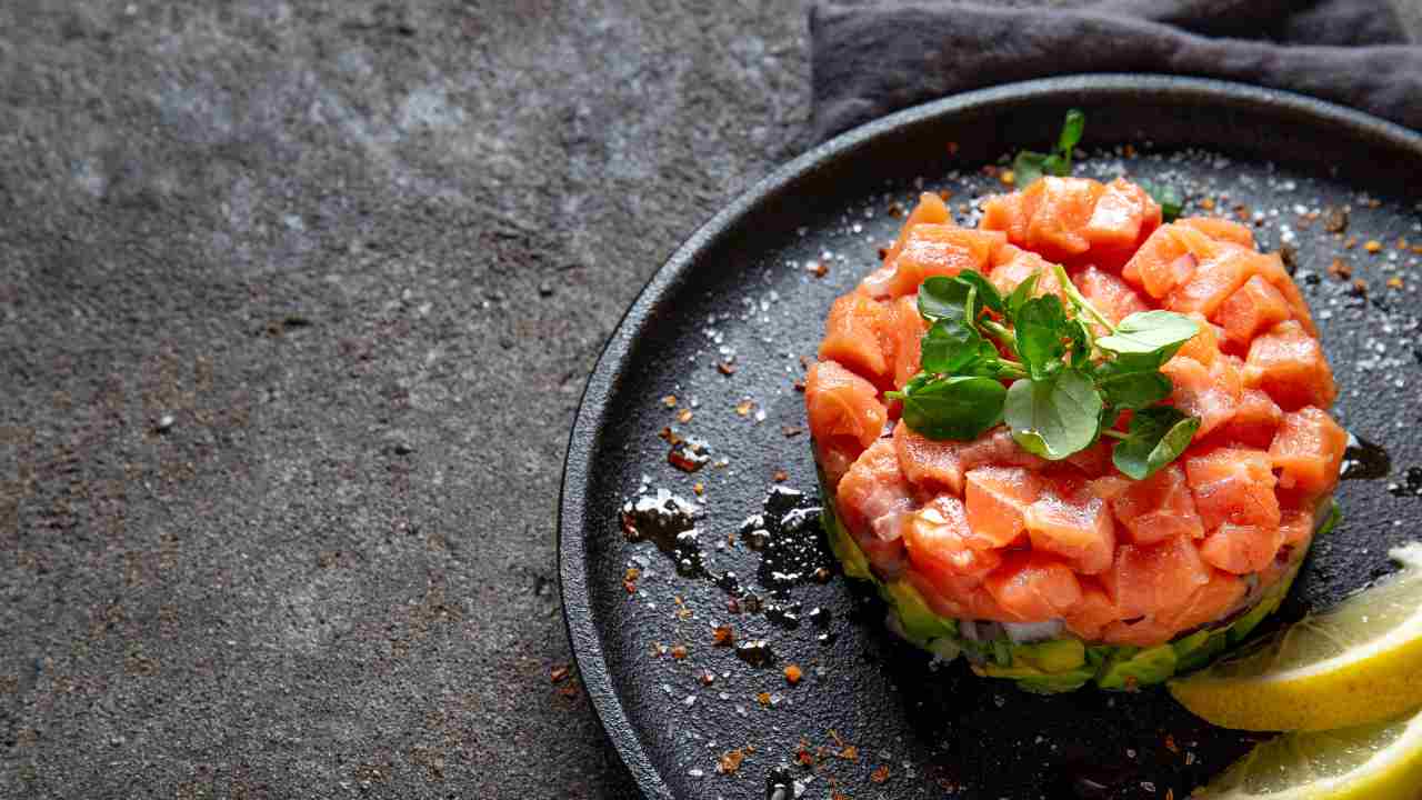 Tartare di salmone- ricetta- ifood.it