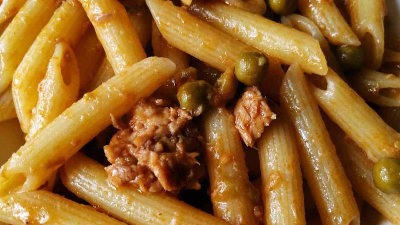 Pasta tonno e piselli- panna- ifood.it