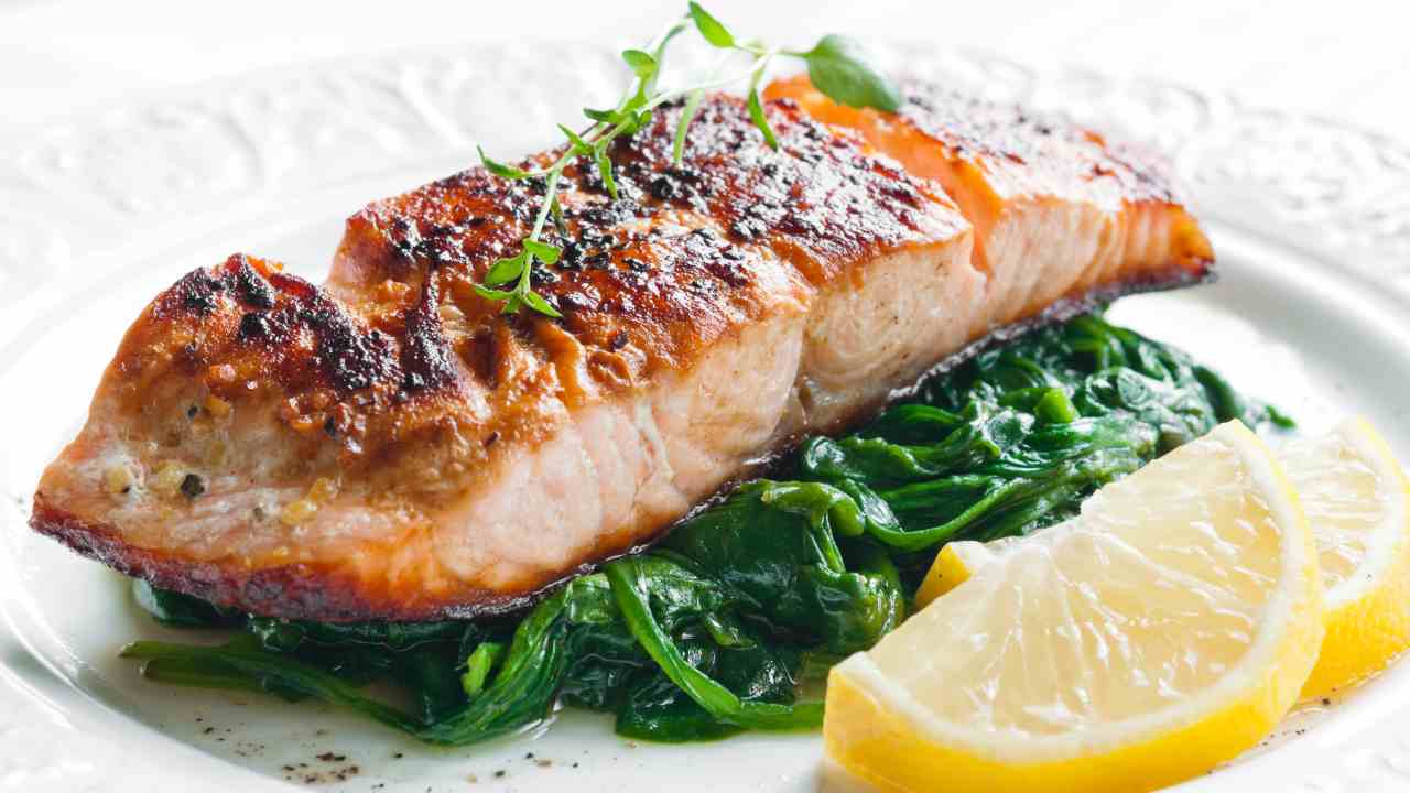 Salmone al forno- ricetta-ifood.it