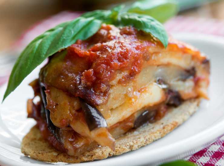 parmigiana di melanzane veloce - ifood.it