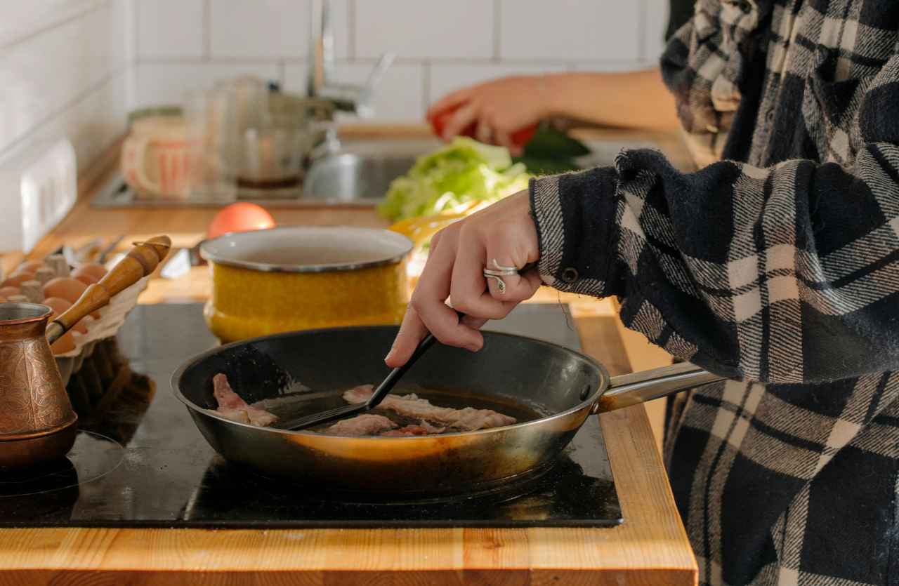 eliminare odore di fritto