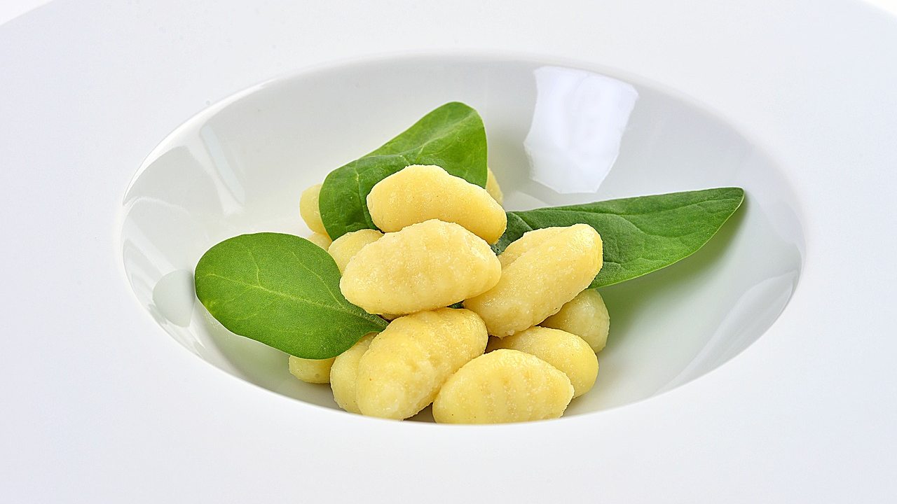 Gnocchi di patate su un piatto