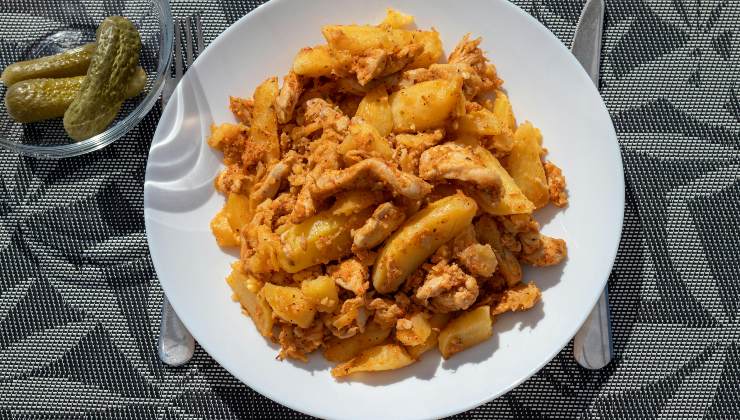 Pollo e patate sabbiose, la ricetta salva cena - iFood.it - 20241212