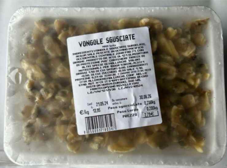 Ritiro di vongole sgusciate dal mercato - iFood.it (Fonte foto Ilfattoalimentare.it)