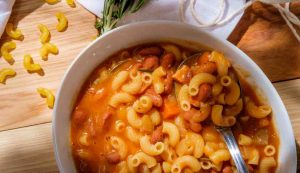 Pasta e fagioli a prova di nonna - iFood.it (Fonte foto Canva)